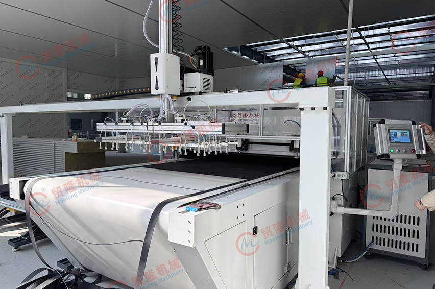 长沙气凝胶毡预氧丝毡全自动裁切机