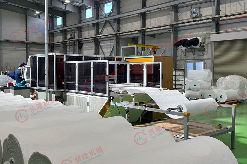 全自动玻纤棉裁断机