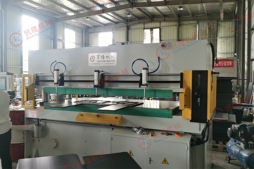 汽车座椅背板封边成型裁断机