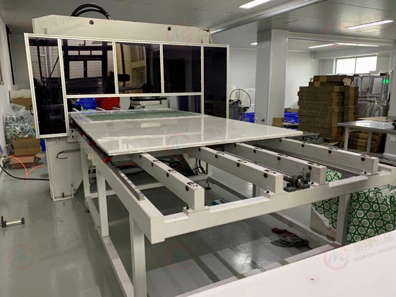 裁断机与其他切割设备相比的优势 裁断机与其他切割设备相比的优势